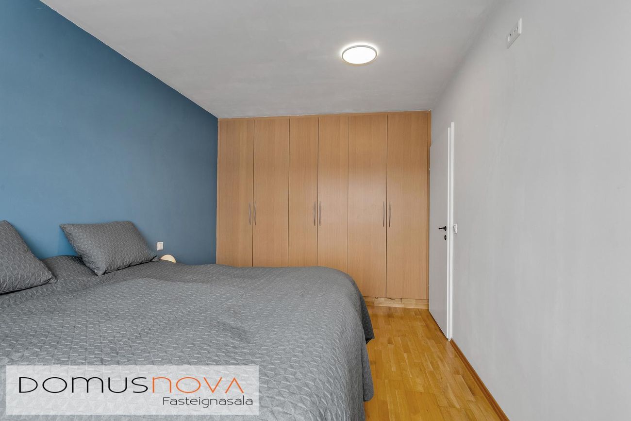 Helluvað 13, 110 Reykjavík