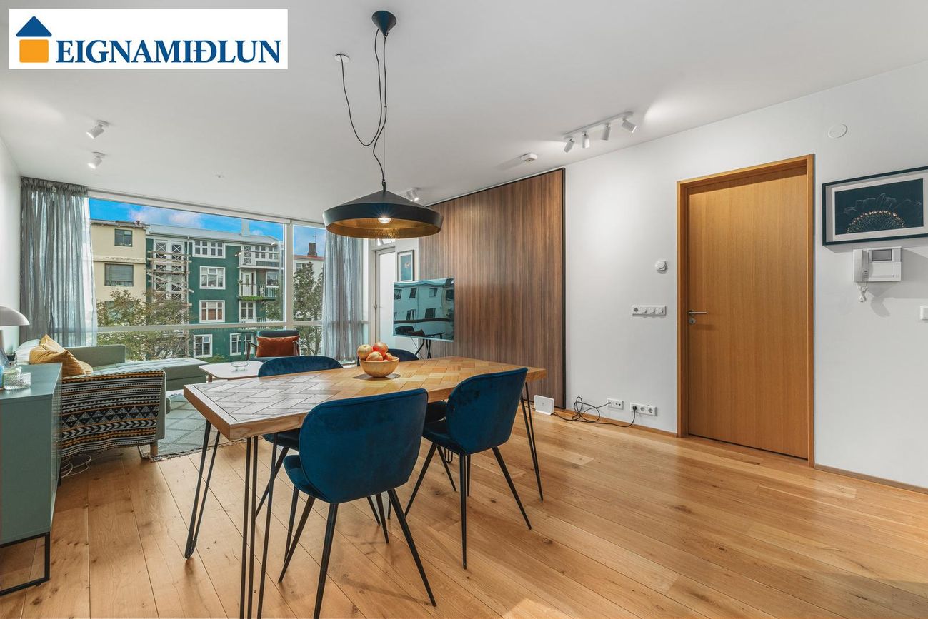 Laugavegur 86 86-94 - 0311, 101 Reykjavík