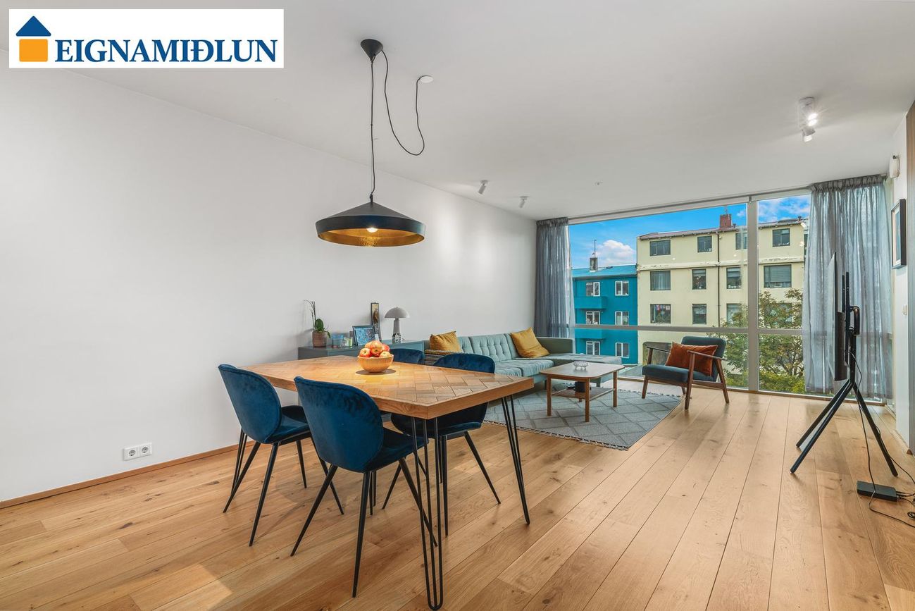 Laugavegur 86 86-94 - 0311, 101 Reykjavík