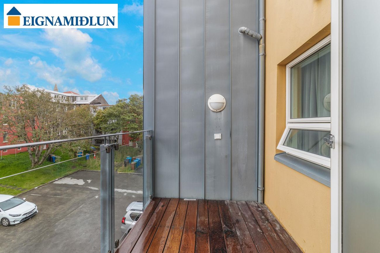 Laugavegur 86 86-94 - 0311, 101 Reykjavík