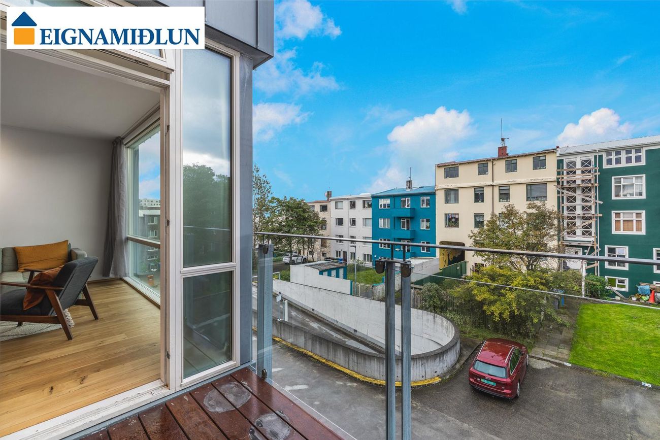 Laugavegur 86 86-94 - 0311, 101 Reykjavík