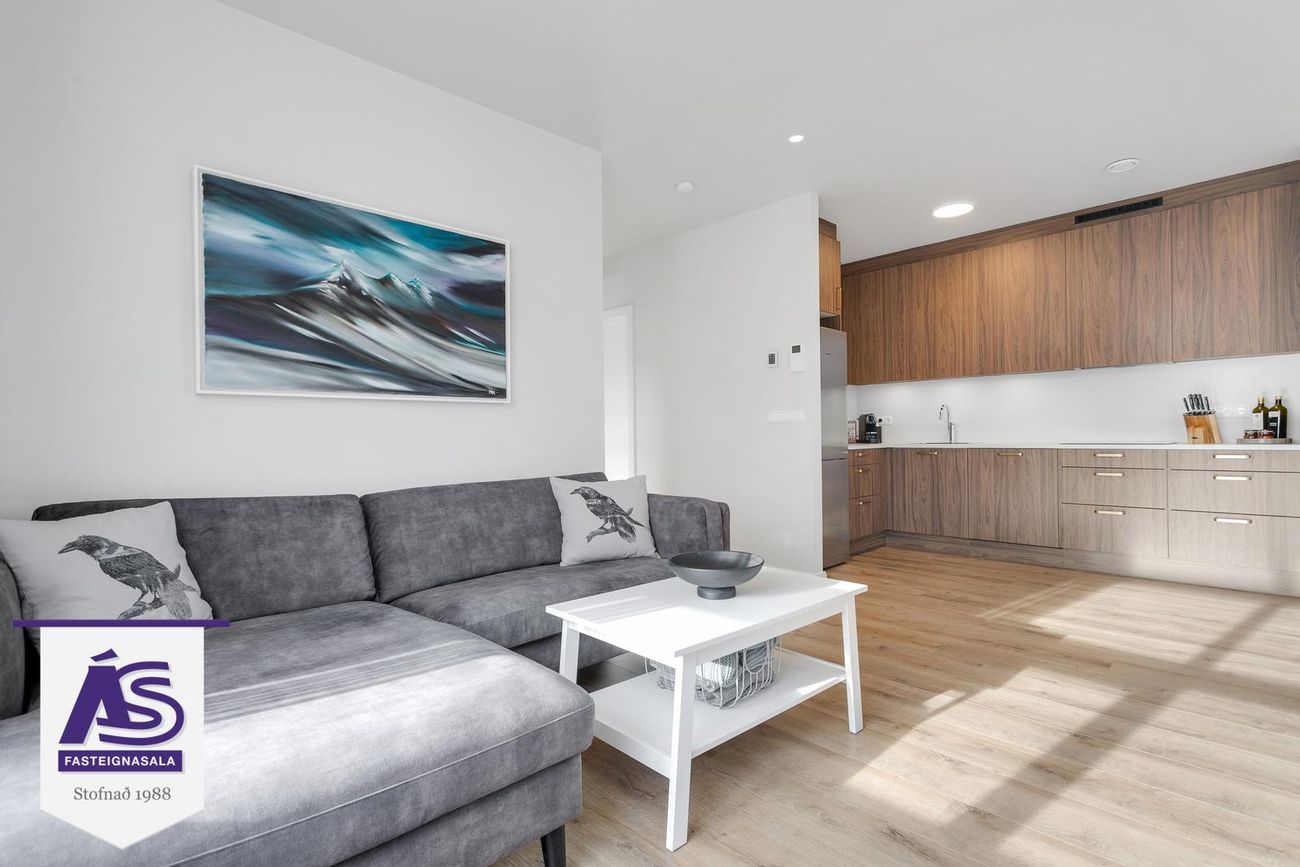 Hringhamar 11 - 0502, 221 Hafnarfjörður