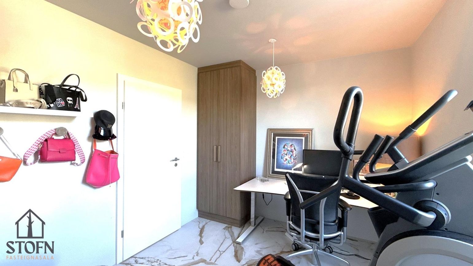 Hringhamar 11, 221 Hafnarfjörður