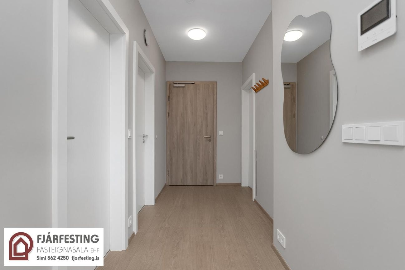 Urriðaholtsstræti 11 - 0101, 210 Garðabær