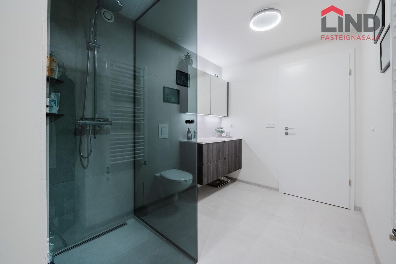 Álalind 18, 201 Kópavogur