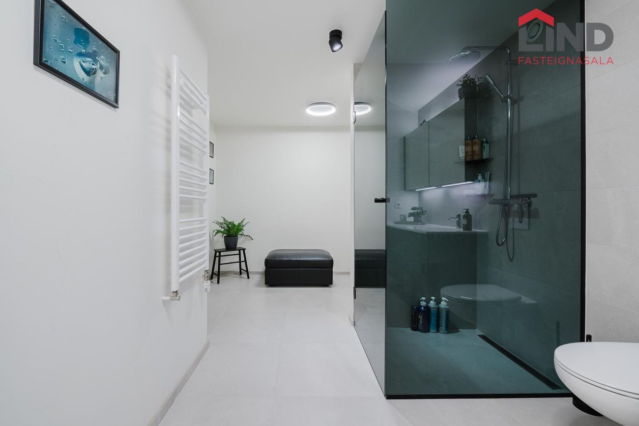 Álalind 18, 201 Kópavogur