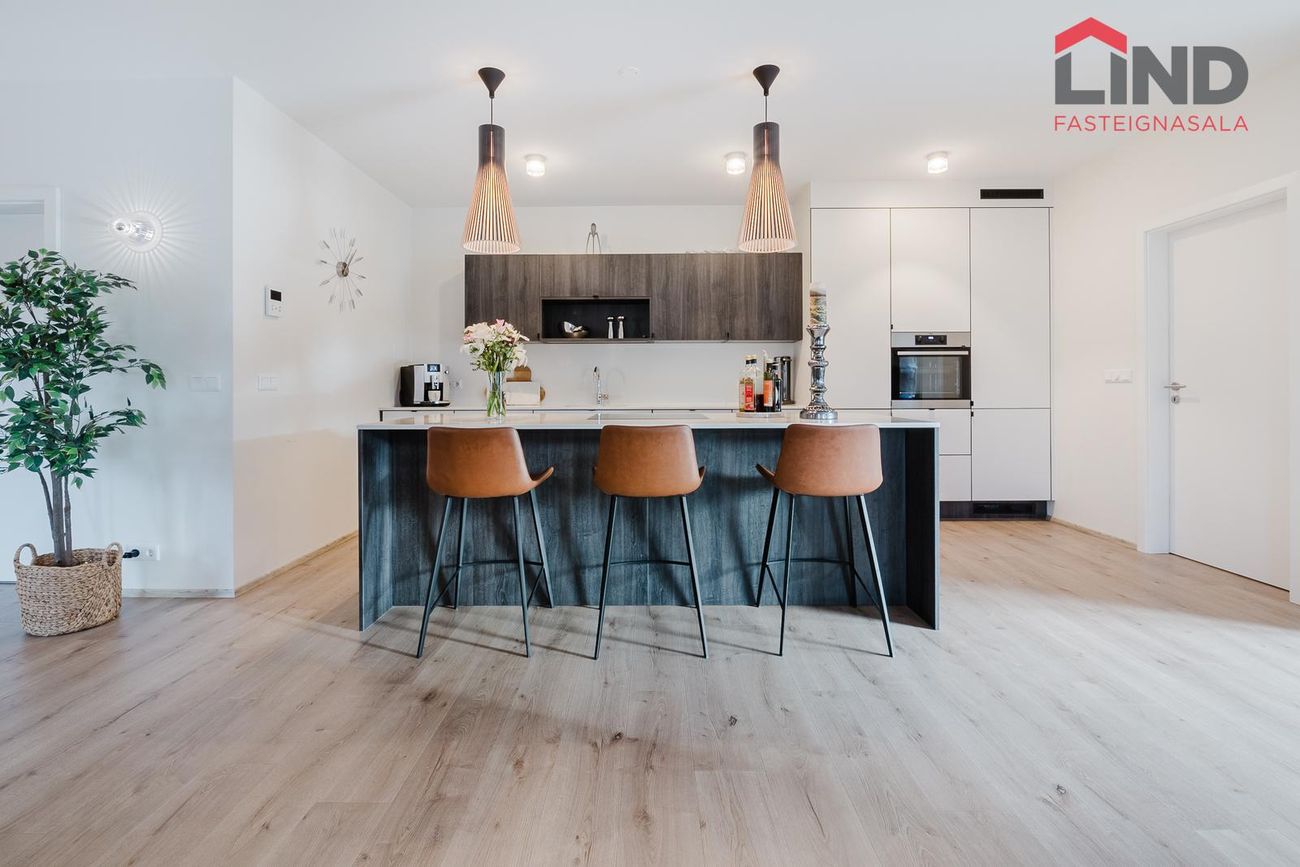 Álalind 18, 201 Kópavogur