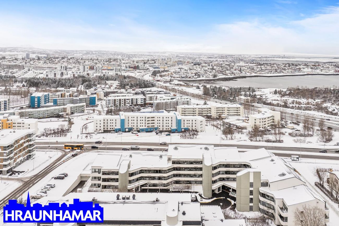 Efstaleiti 12, 103 Reykjavík