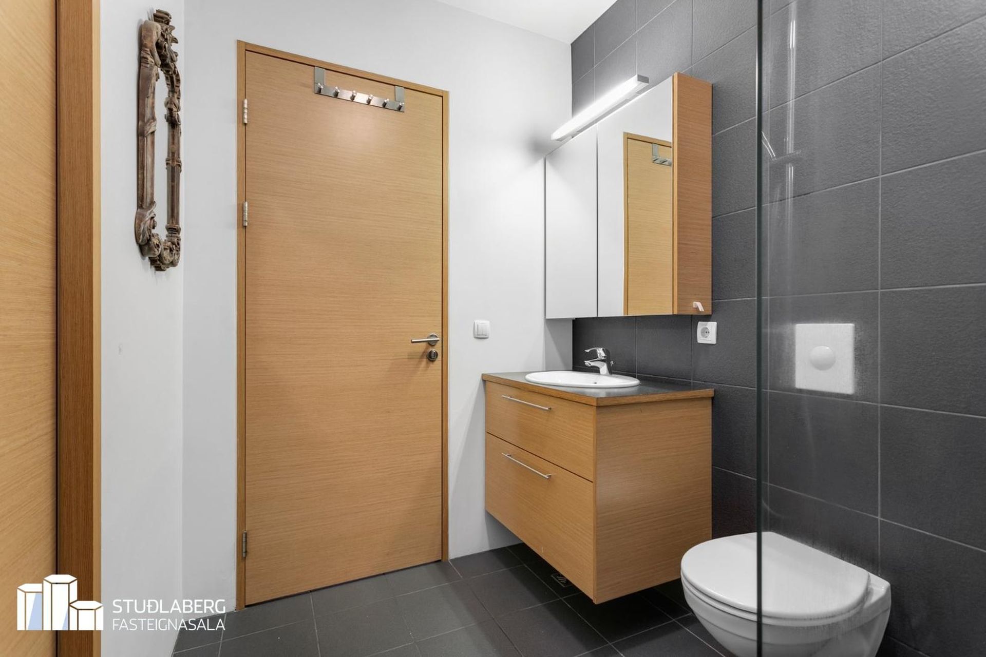 Krossmói 5, 260 Reykjanesbær