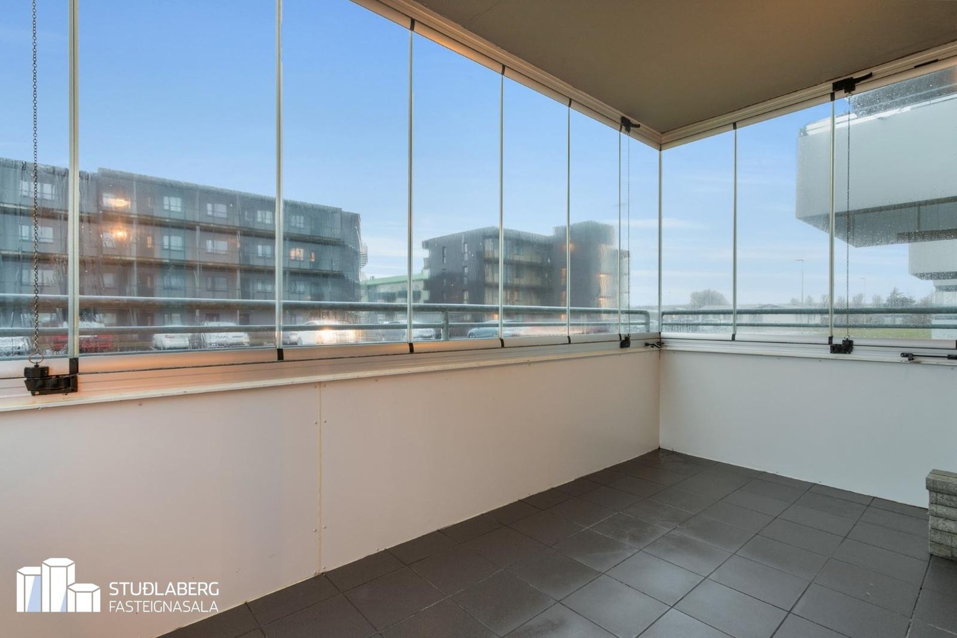 Krossmói 5, 260 Reykjanesbær