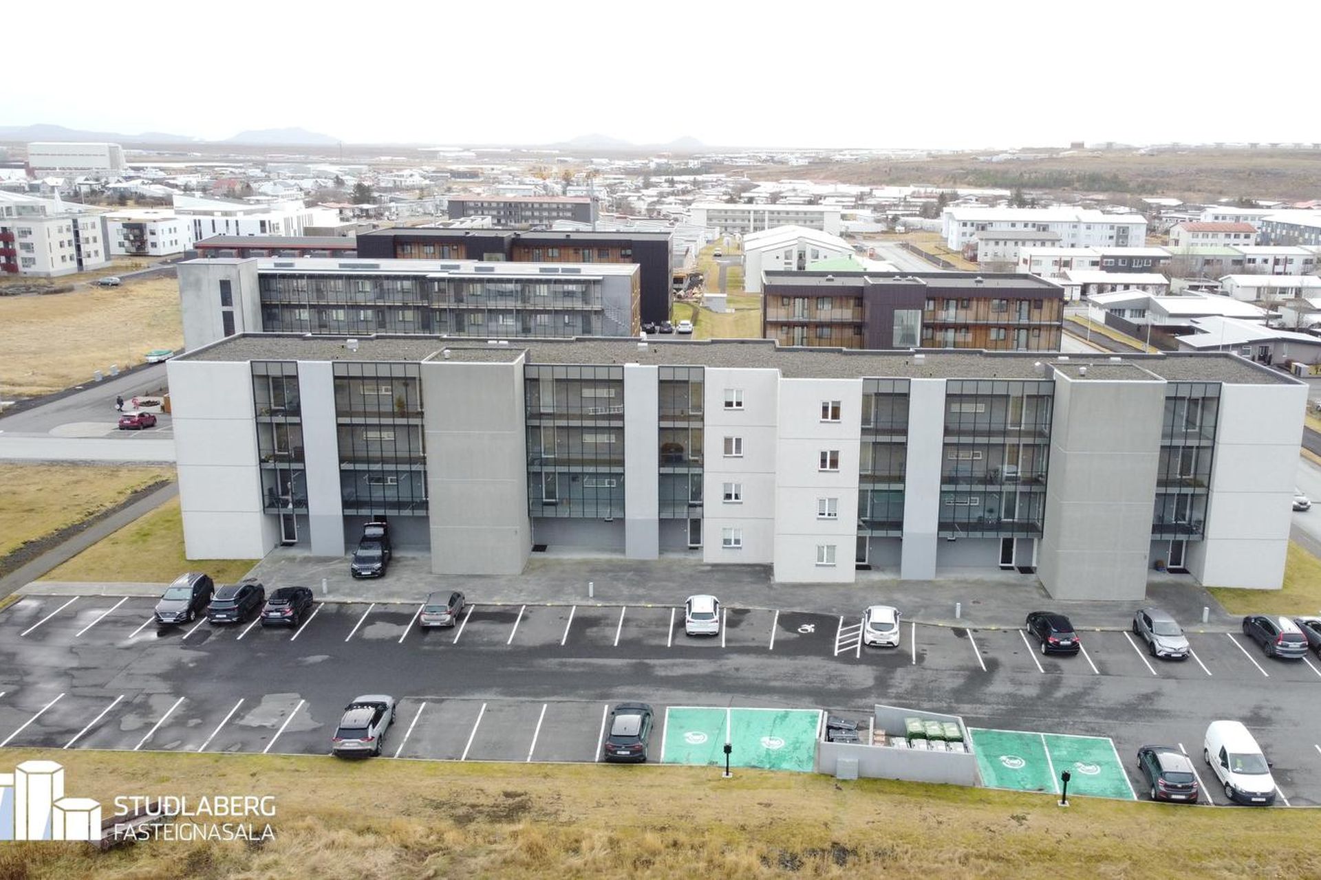 Krossmói 5, 260 Reykjanesbær