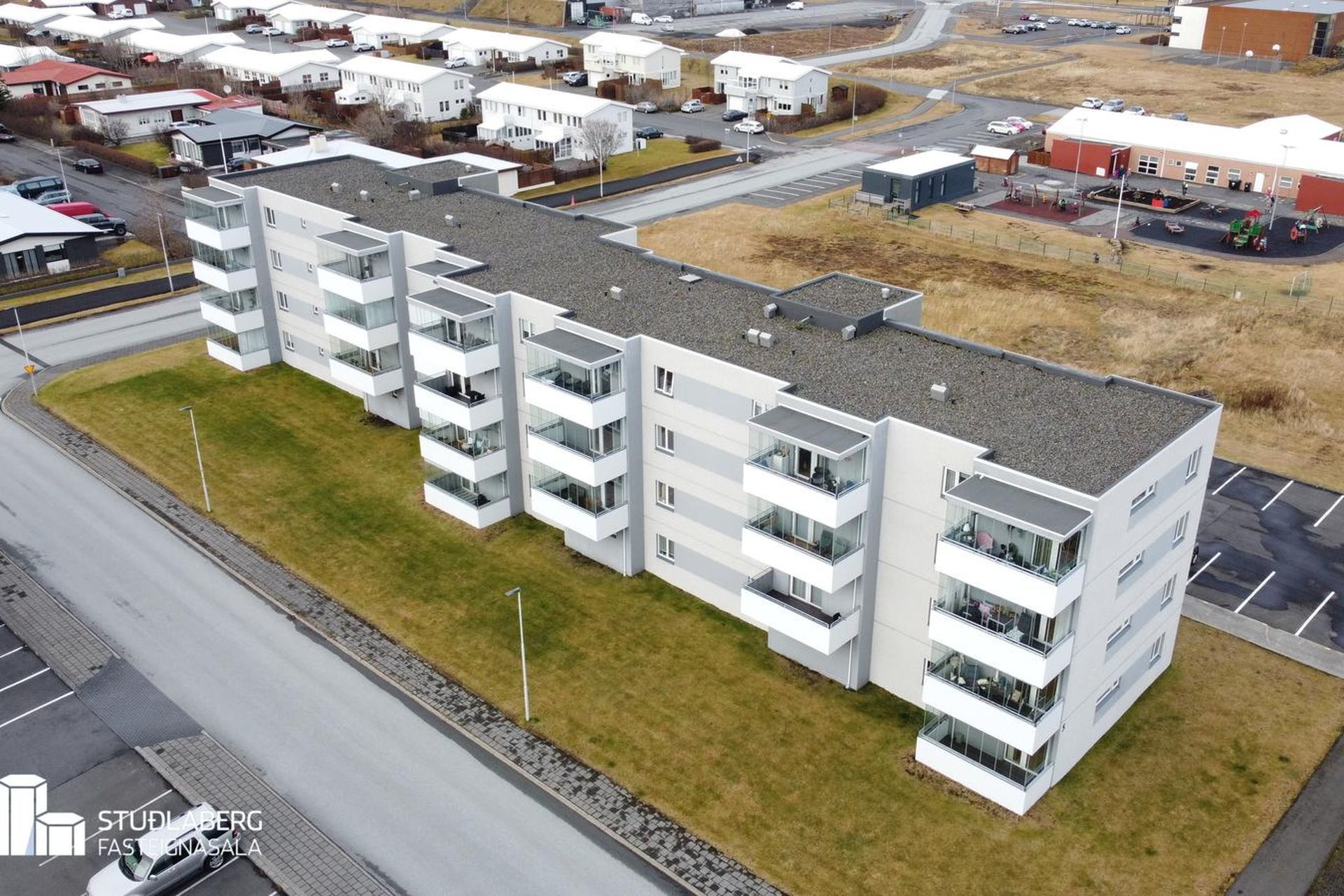 Krossmói 5, 260 Reykjanesbær