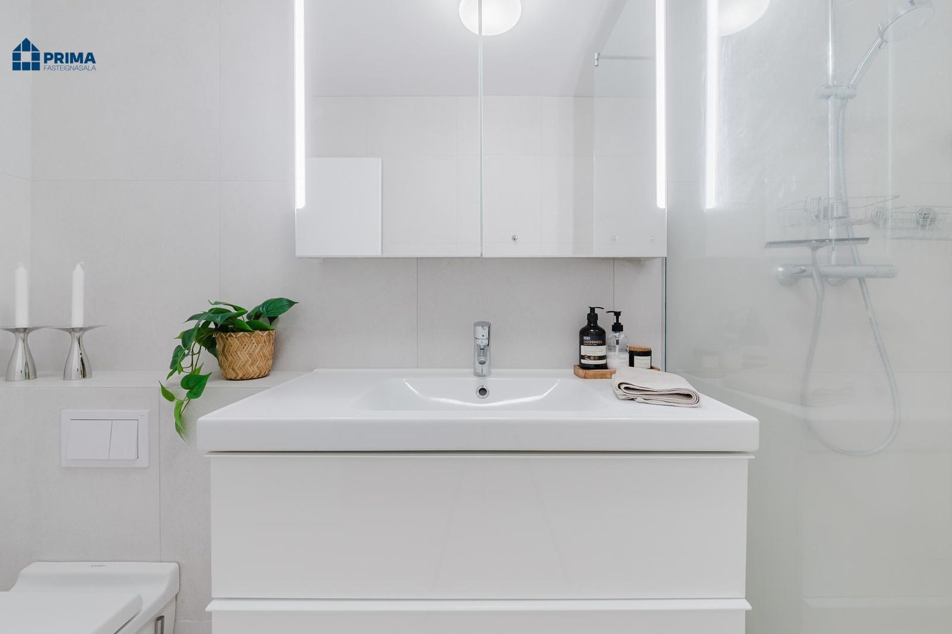 Álftamýri 32, 108 Reykjavík