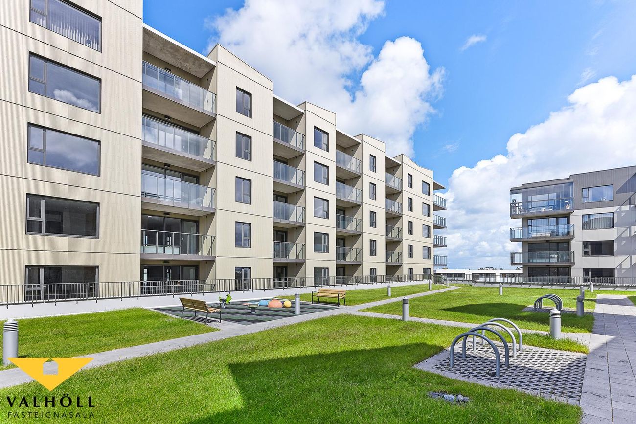 Asparlaut 1, 230 Reykjanesbær
