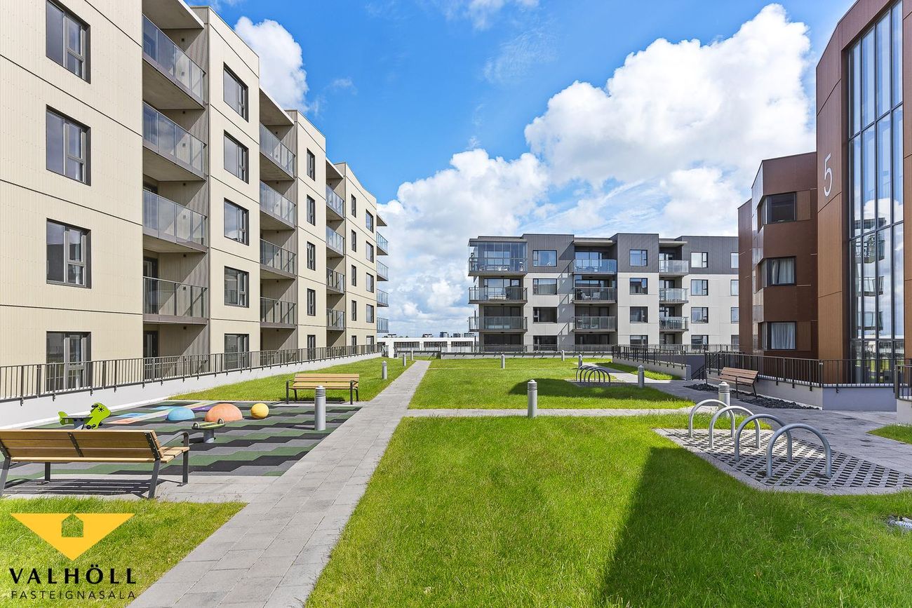 Asparlaut 1, 230 Reykjanesbær