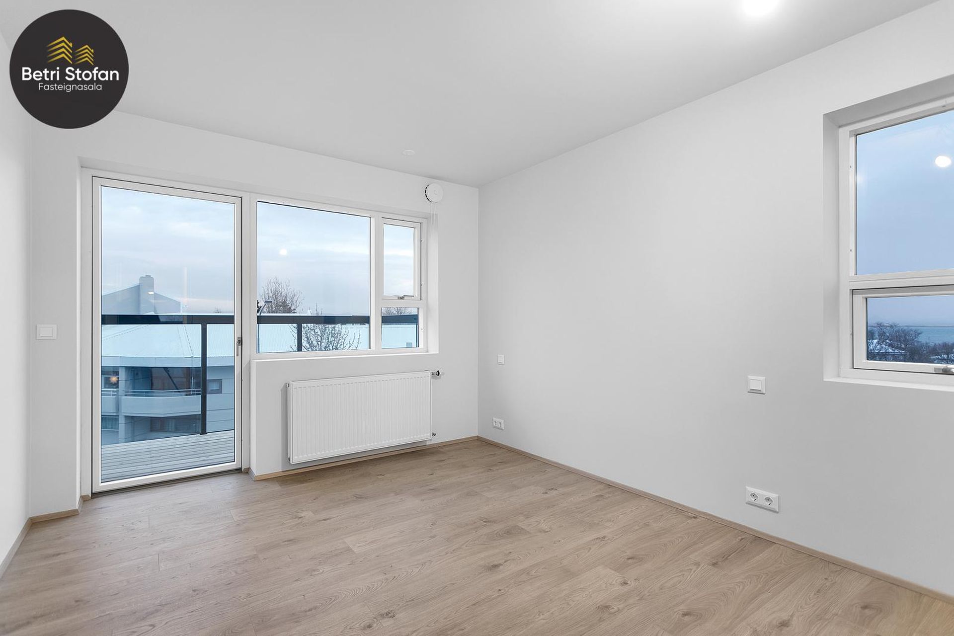 Dunhagi 18, 107 Reykjavík