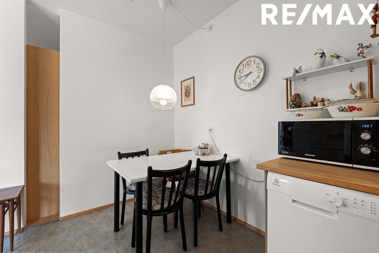 Sólvangsvegur 1, 220 Hafnarfjörður