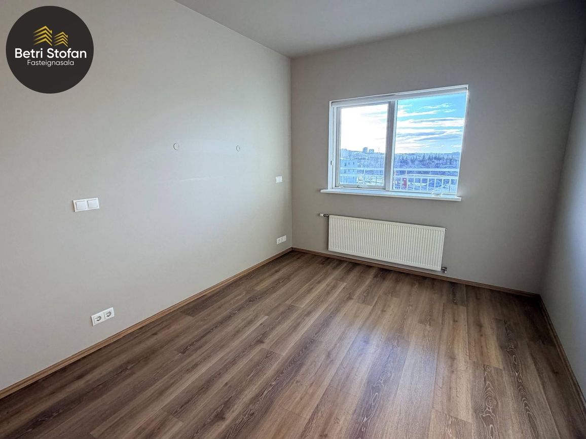 Selvað 1 - 0402, 110 Reykjavík