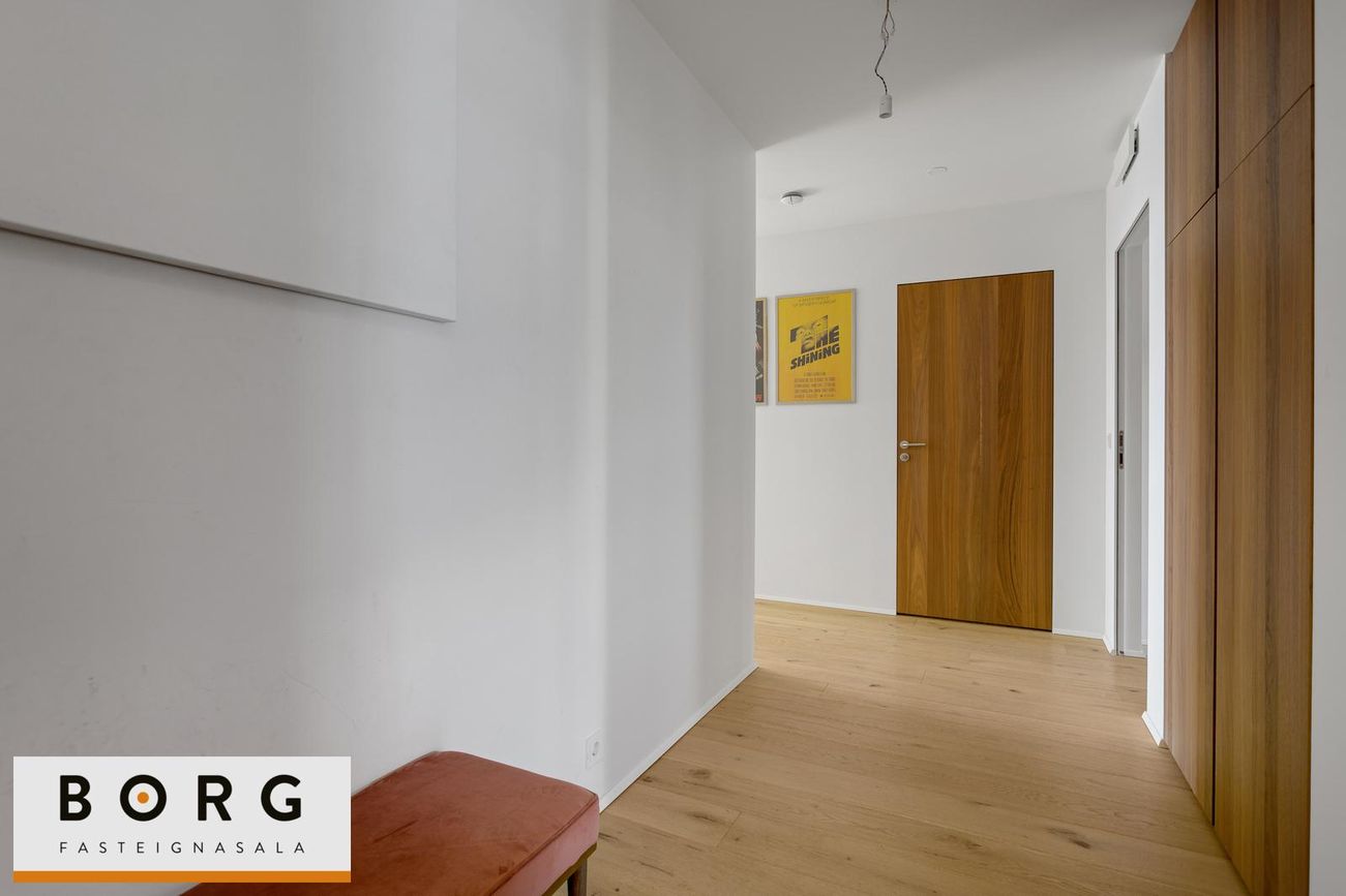 Hallgerðargata 3, 105 Reykjavík