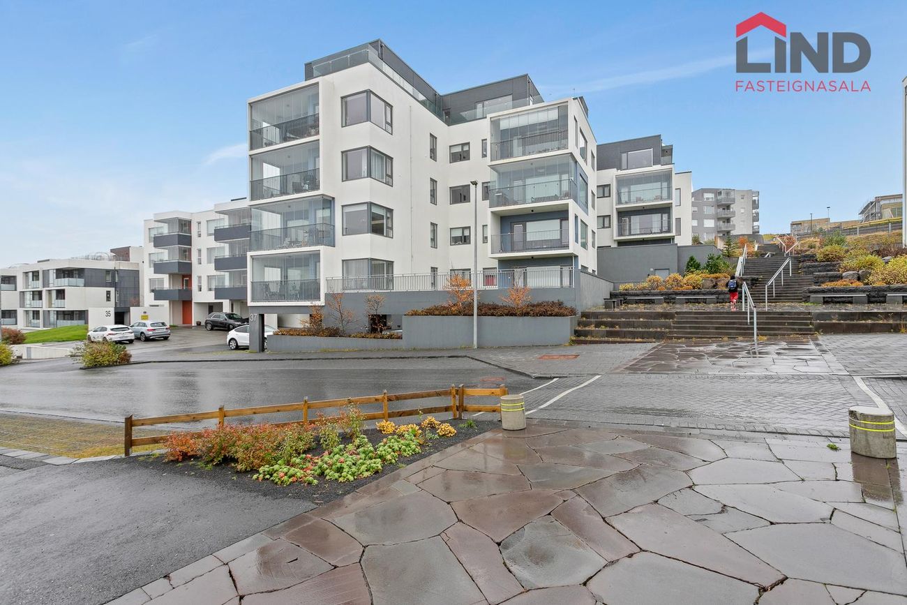 Holtsvegur 37 - 0501, 210 Garðabær