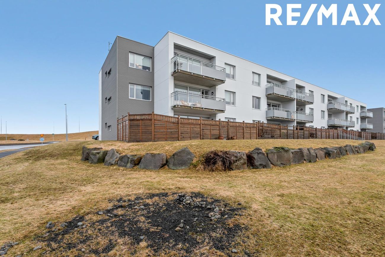 Línakur 1, 210 Garðabær
