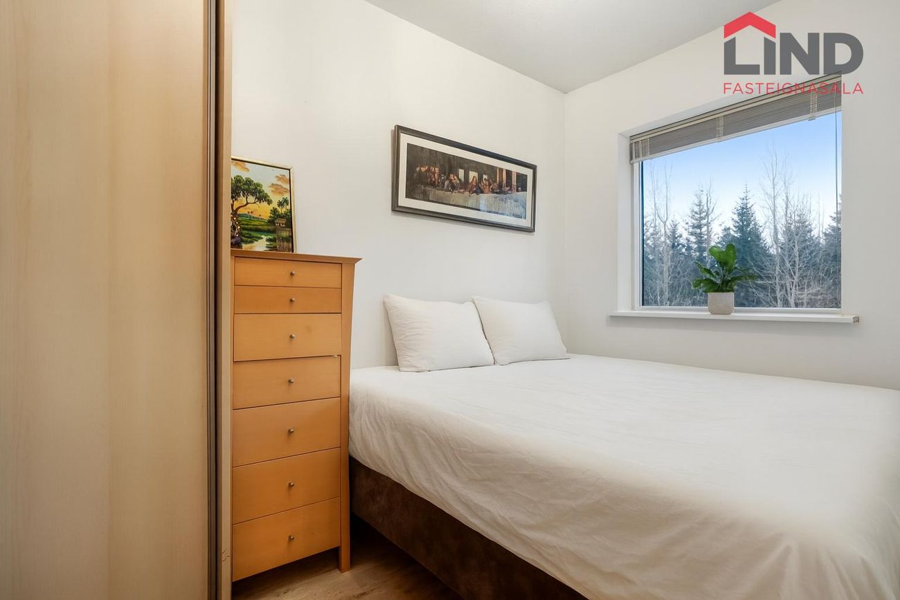 Þórðarsveigur 6, 113 Reykjavík