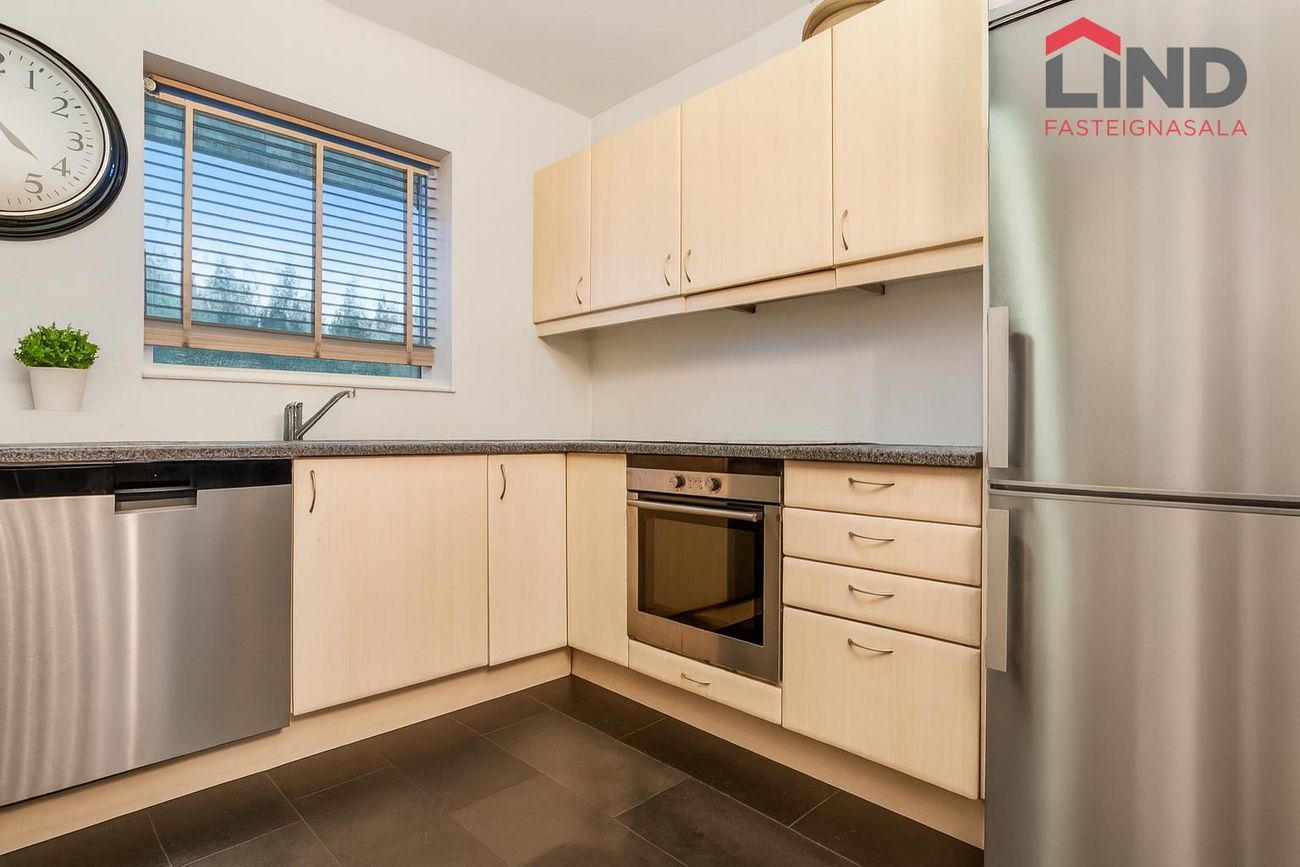 Þórðarsveigur 6, 113 Reykjavík