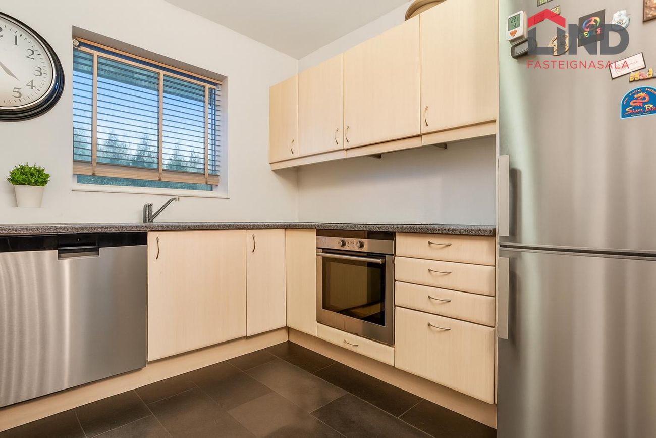 Þórðarsveigur 6, 113 Reykjavík