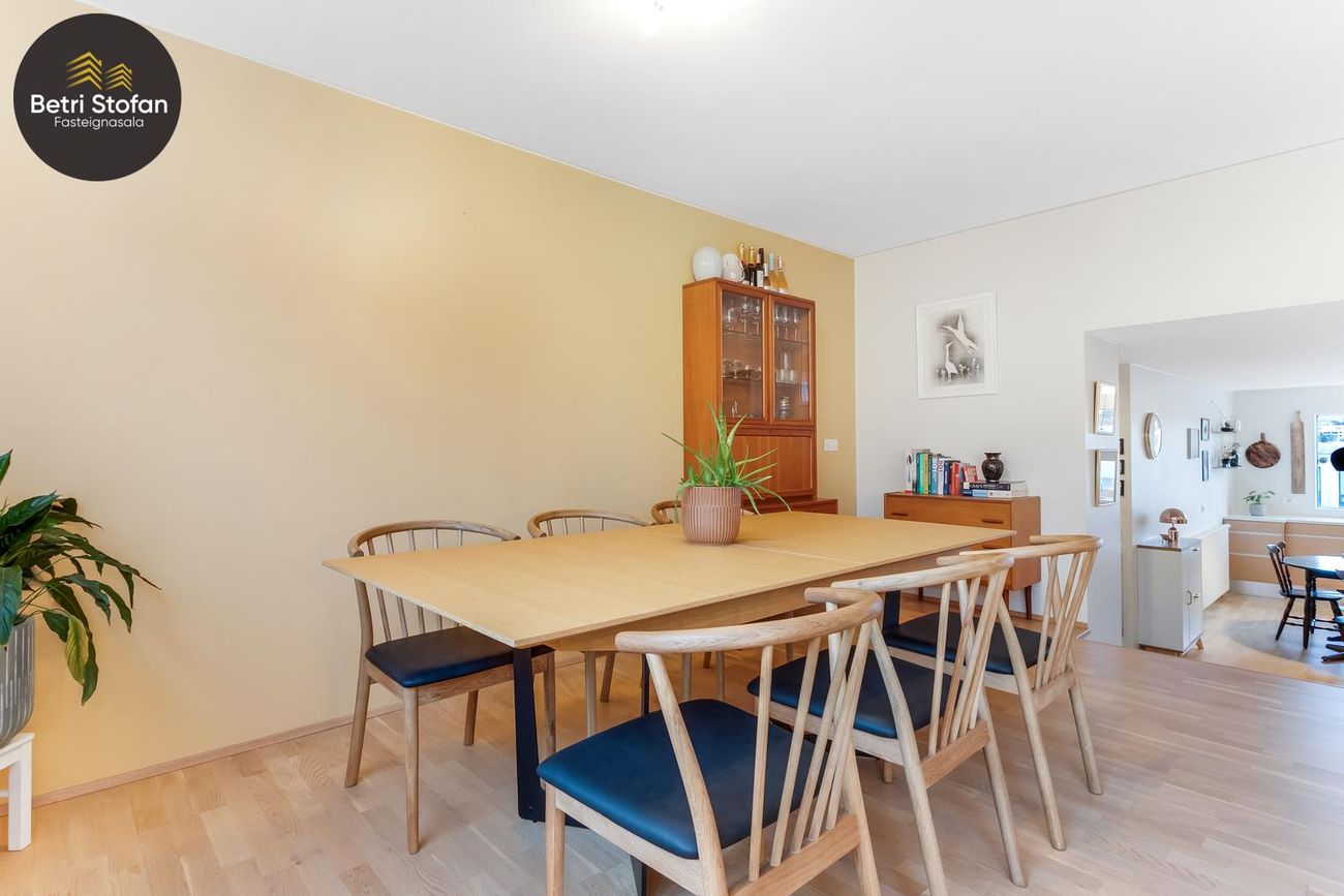 Furugrund 62, 200 Kópavogur