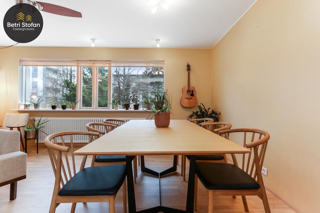 Furugrund 62, 200 Kópavogur