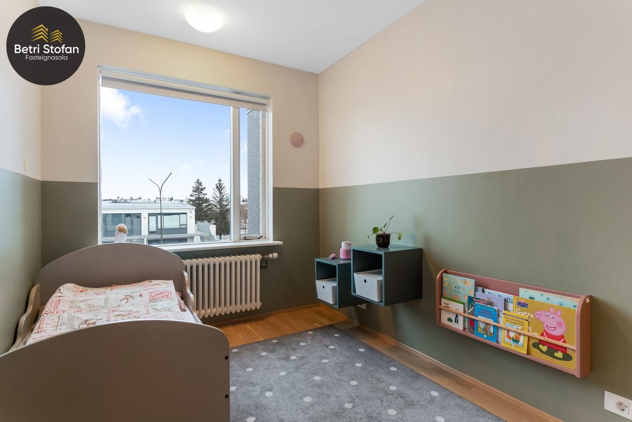 Furugrund 62, 200 Kópavogur