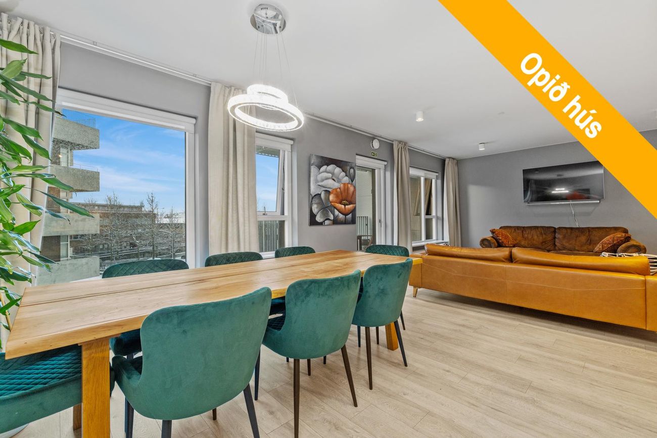 Stakkholt 4A 4a - 0302, 105 Reykjavík