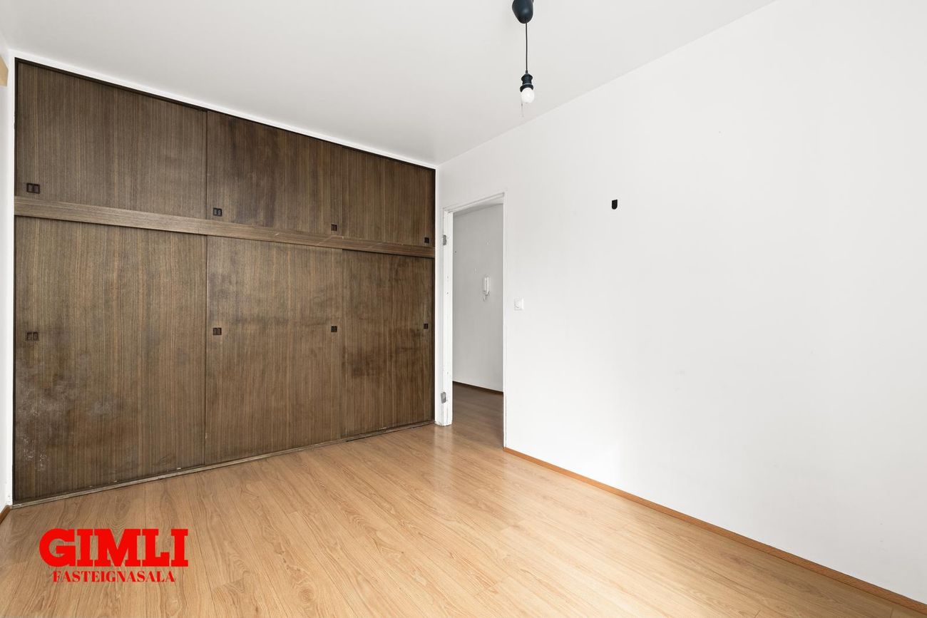 Asparfell 6, 111 Reykjavík