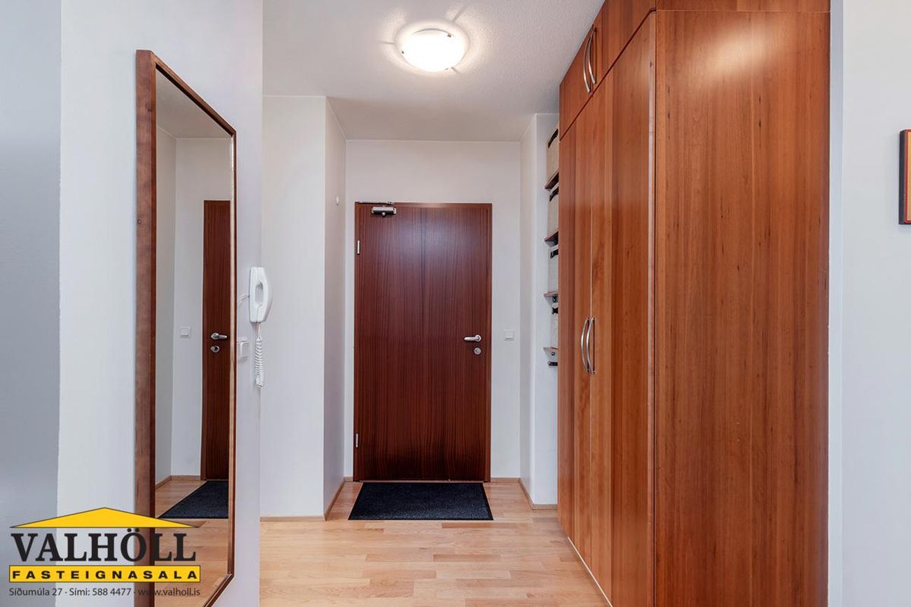 Kristnibraut 53, 113 Reykjavík