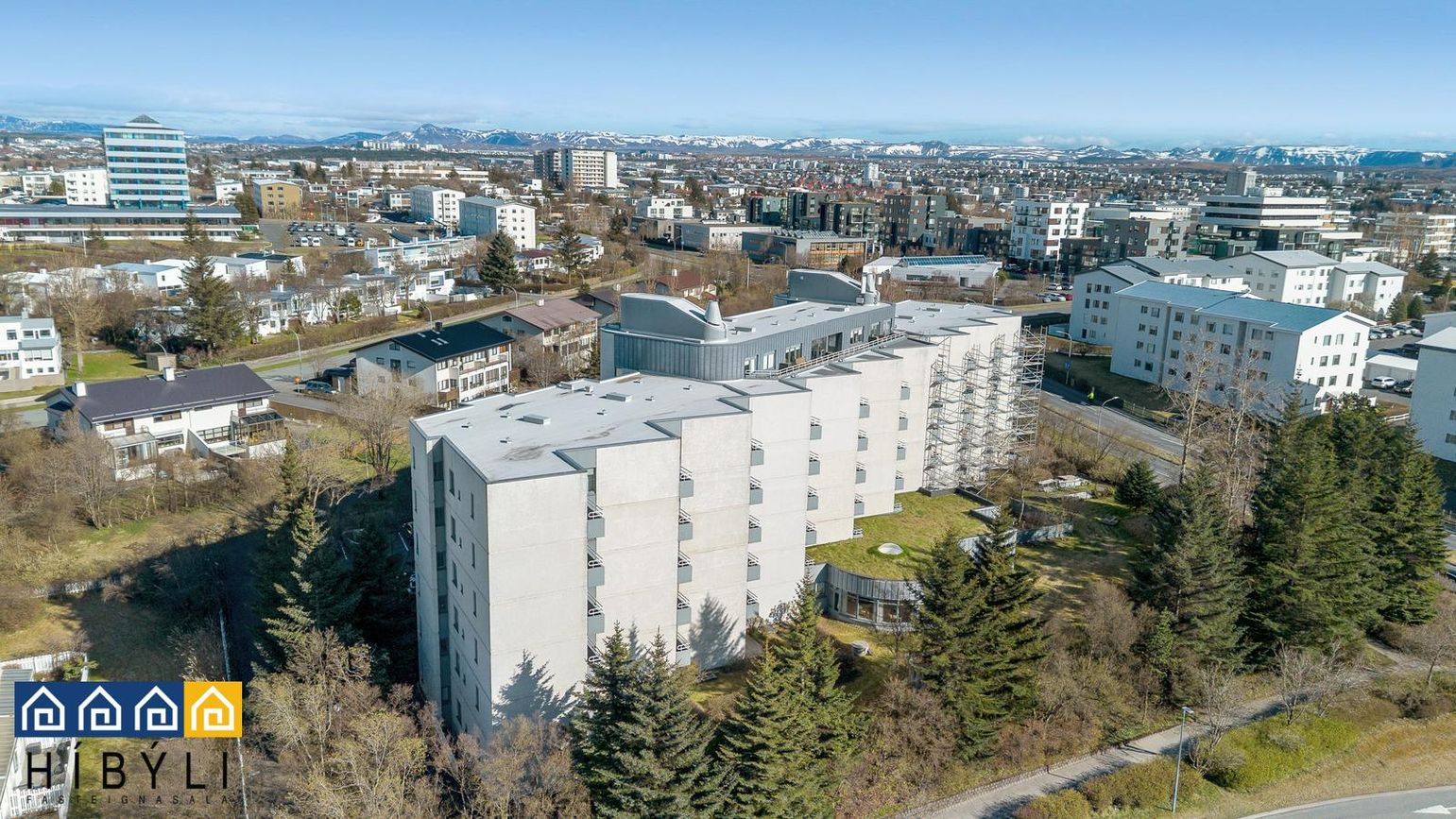 Hvassaleiti 56, 103 Reykjavík