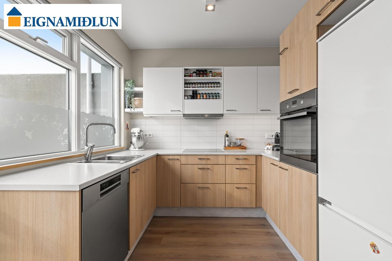 Klukkuvellir 5 - 0404, 221 Hafnarfjörður