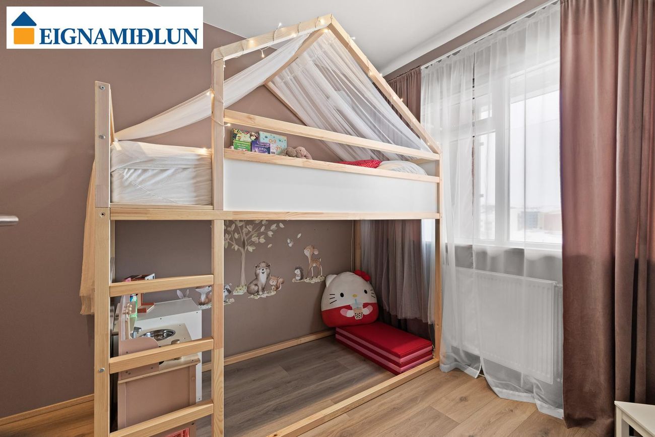 Klukkuvellir 5 - 0404, 221 Hafnarfjörður