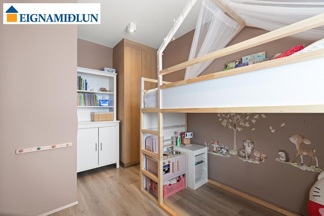 Klukkuvellir 5 - 0404, 221 Hafnarfjörður