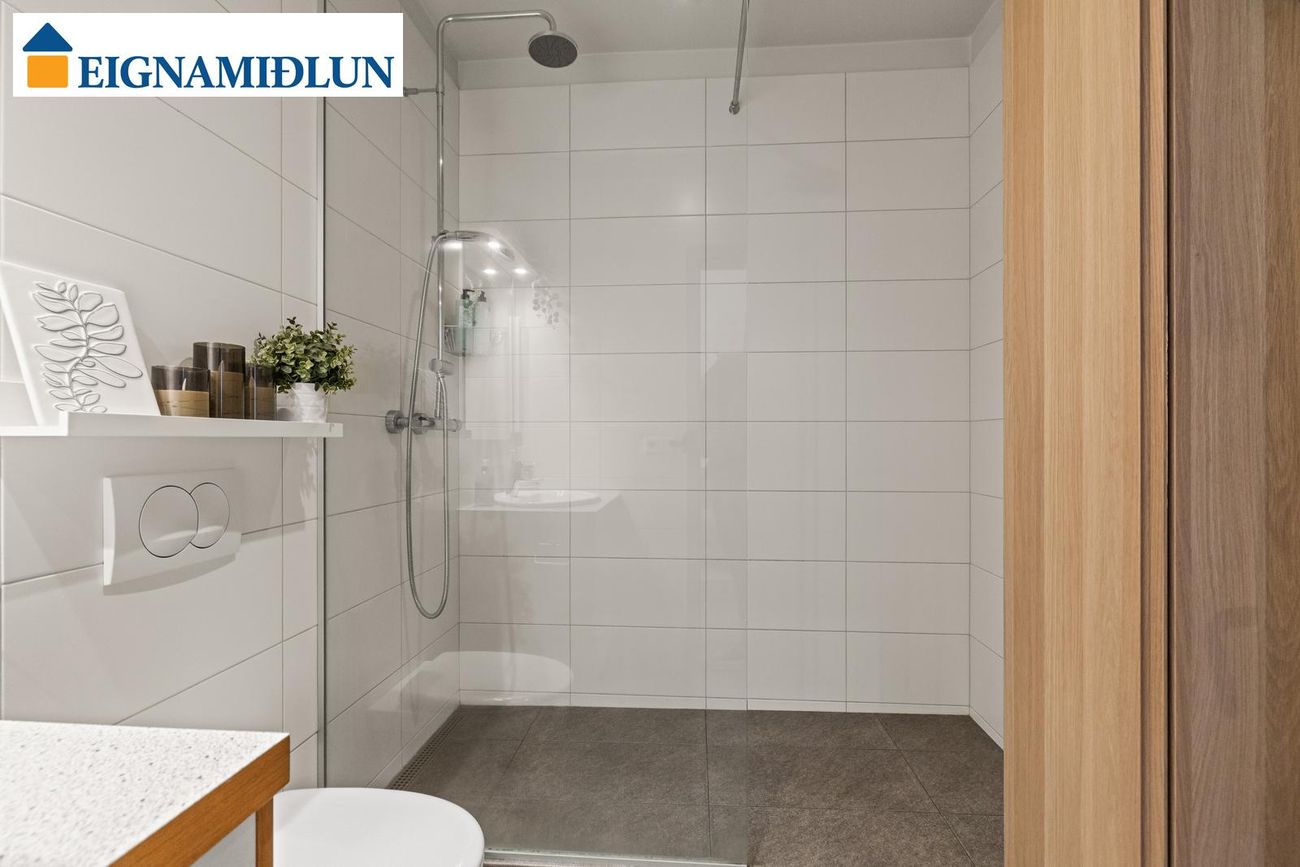 Klukkuvellir 5 - 0404, 221 Hafnarfjörður