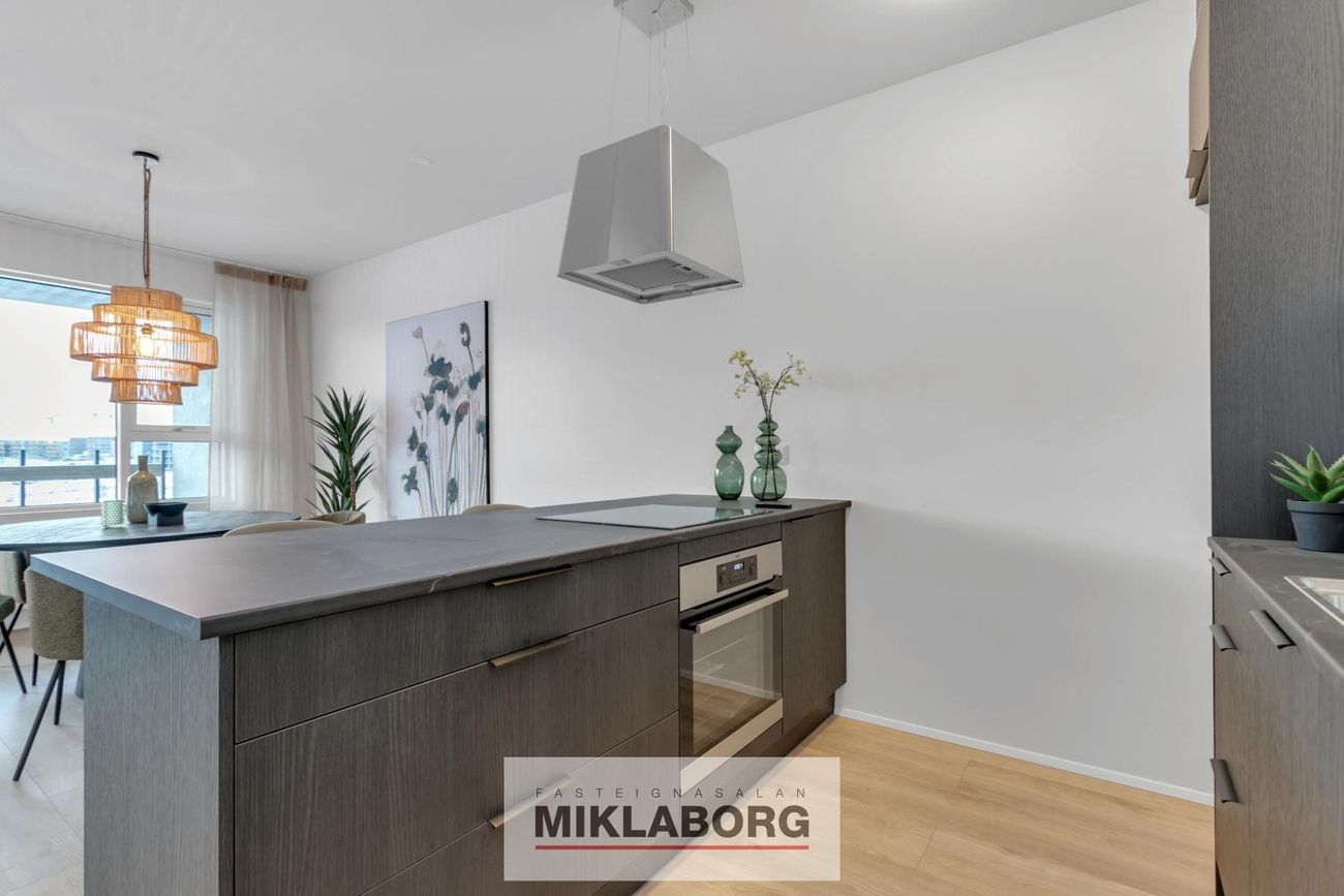 Hringhamar 25 - 0603, 221 Hafnarfjörður