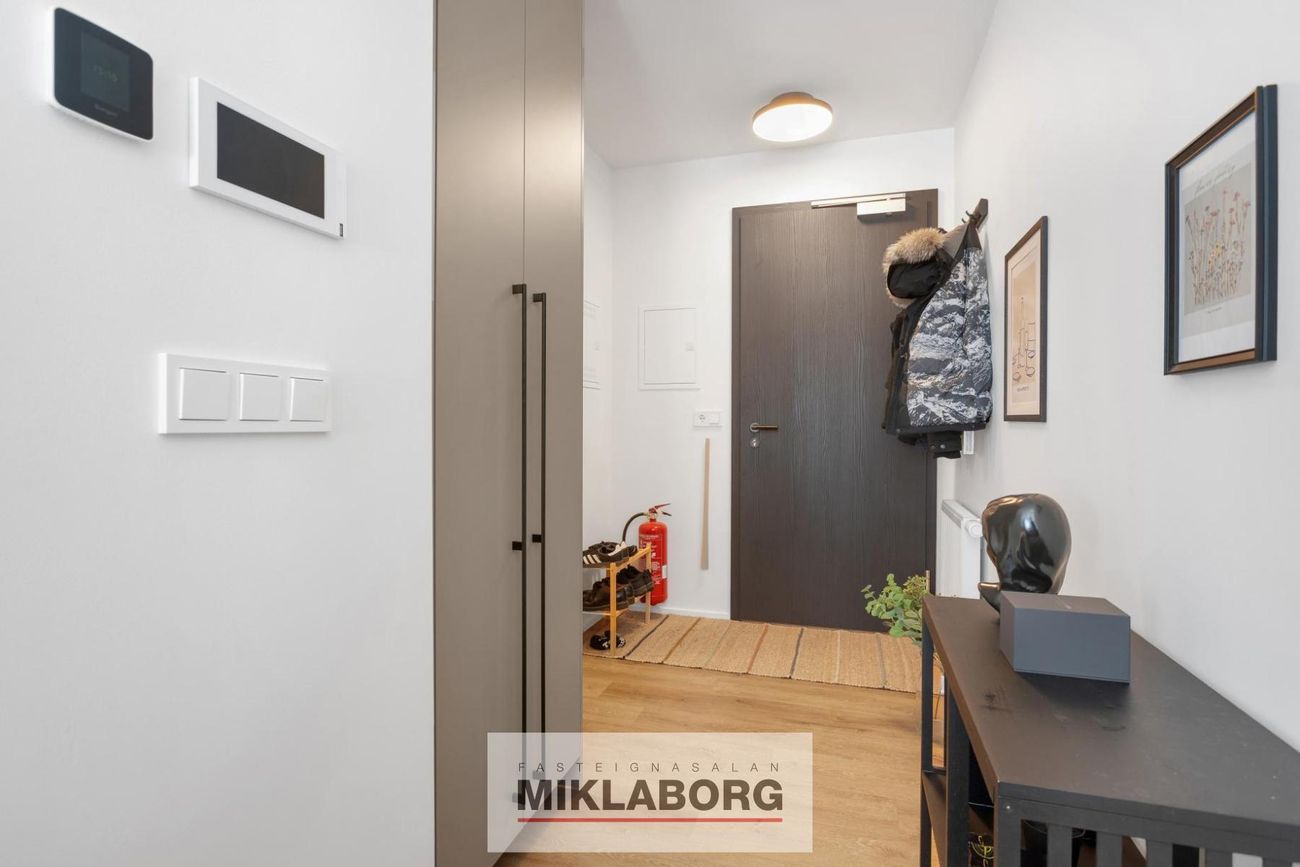 Eirhöfði 7, 110 Reykjavík