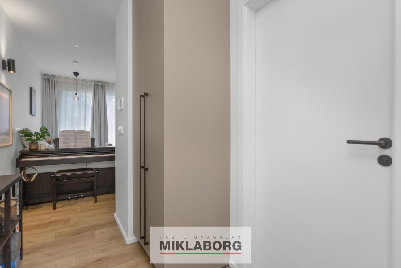 Eirhöfði 7, 110 Reykjavík