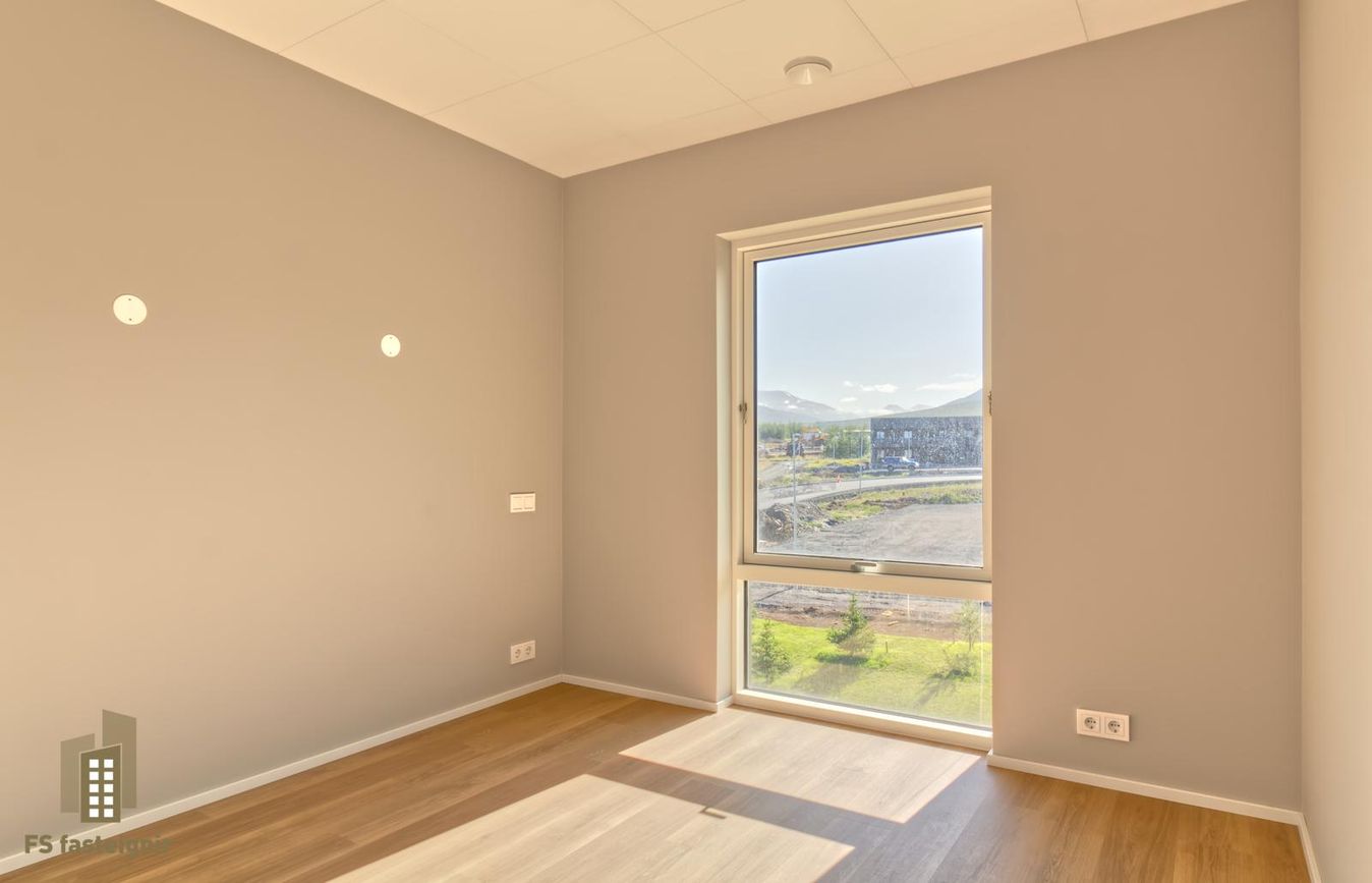 Lækjarmói 8, 603 Akureyri