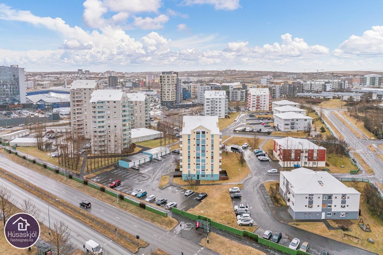 Gullsmári 5, 201 Kópavogur