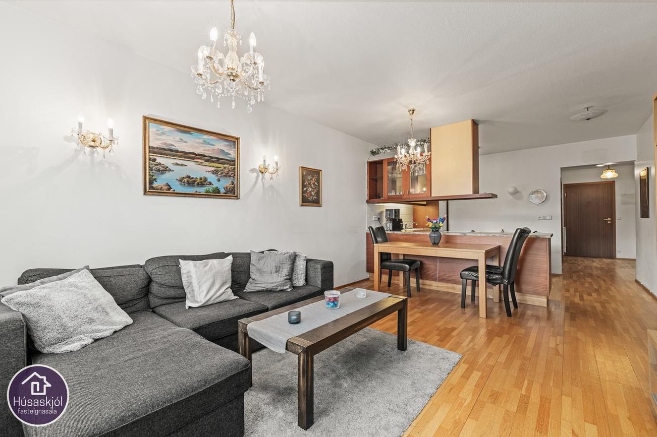 Gullsmári 5, 201 Kópavogur