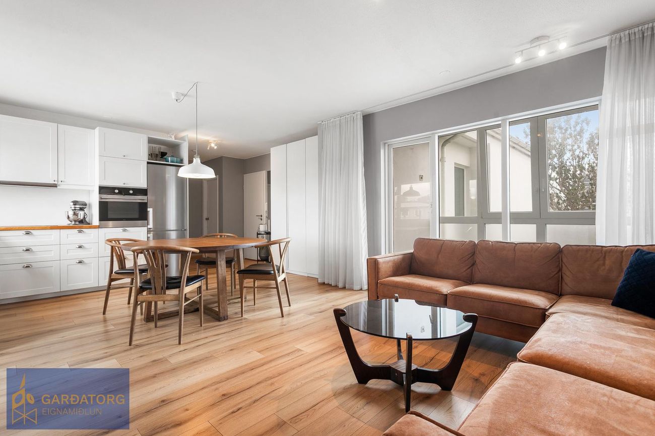 Hringbraut 95, 101 Reykjavík