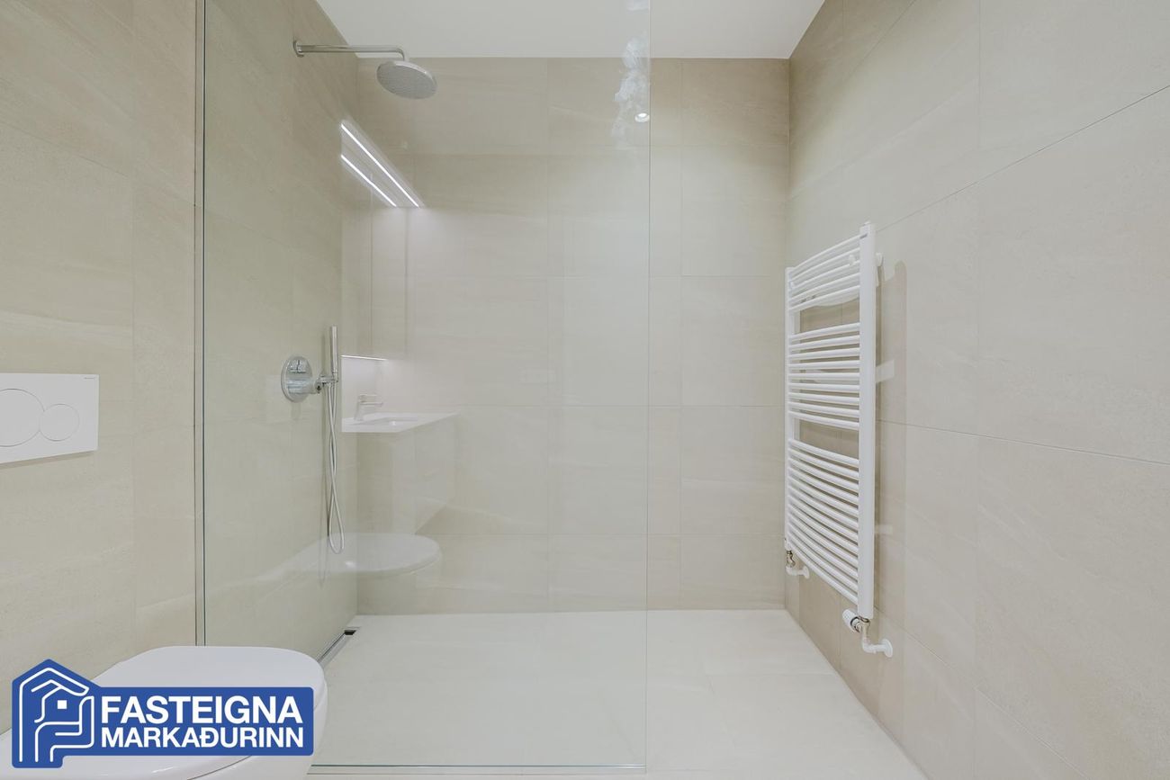 Naustavör 64 - 0305, 200 Kópavogur