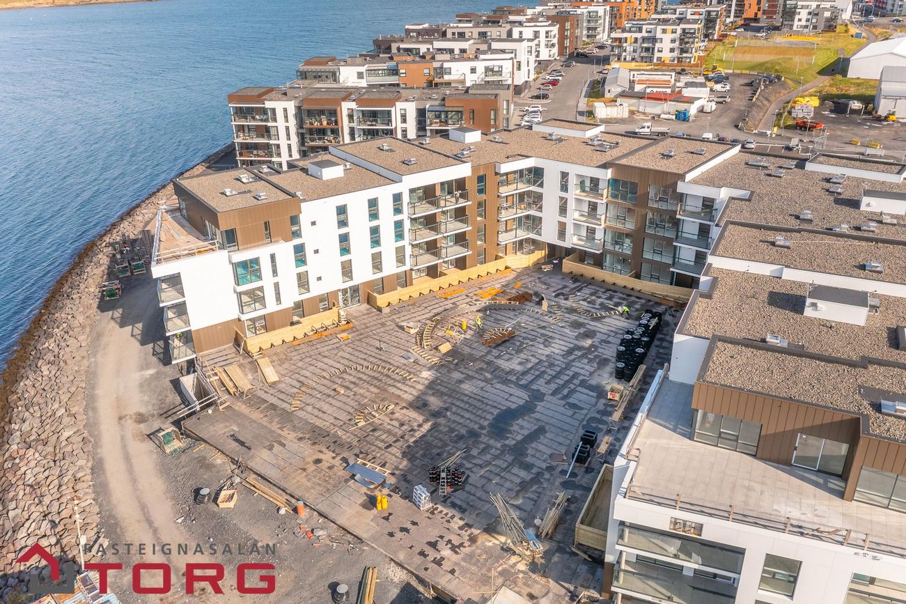 Naustavör 64 - 0105, 200 Kópavogur