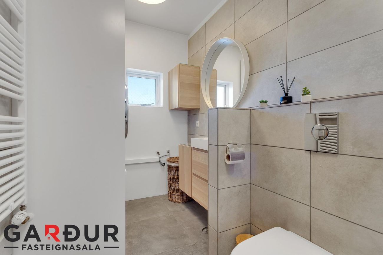 Reyrengi 4, 112 Reykjavík