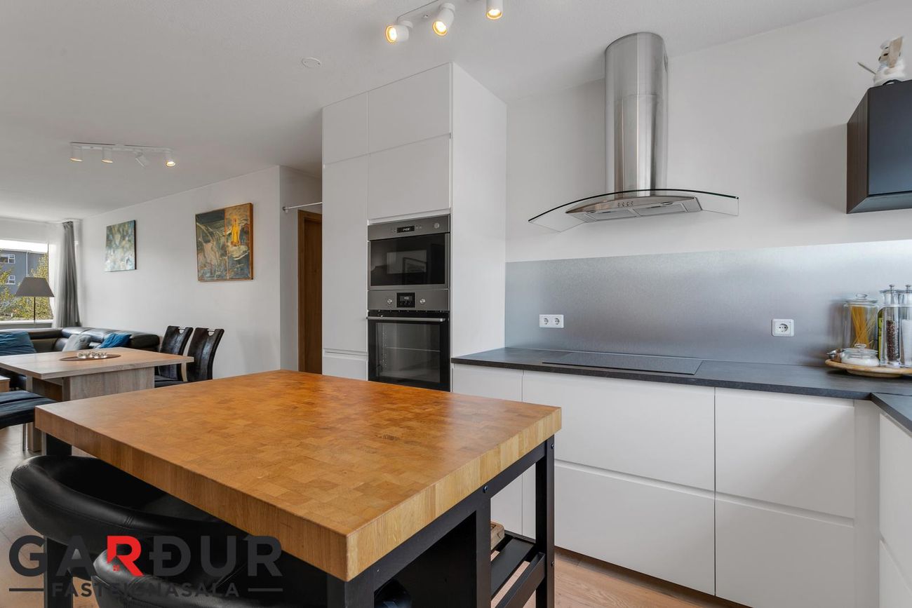 Reyrengi 4, 112 Reykjavík